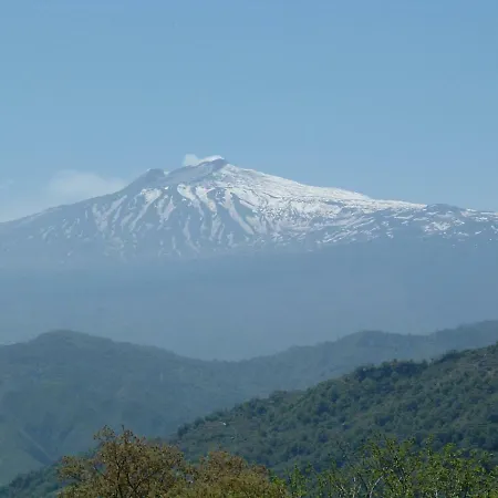 Casa Di Nonno Mariano Motta Camastra